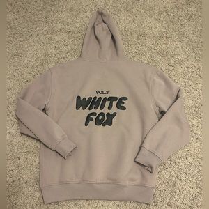 Women’s White Fox Offstage Hoodie Cinnamon;size small/medium.